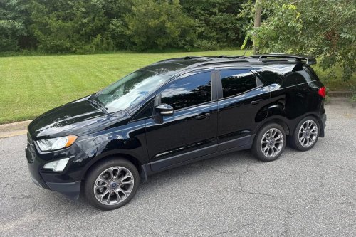 This Six-Wheeled Ford EcoSport Is A Monument To Questionable Decisions