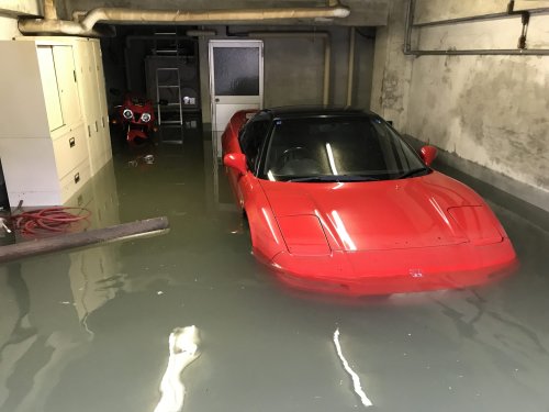 Seller Called This Underwater 1991 NSX Junk, 93 Bids Disagreed