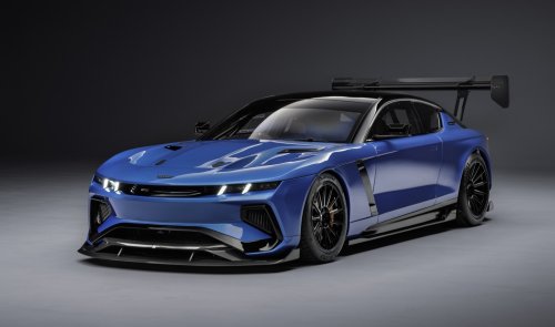 Chevy, The Jensen Interceptor Is Back With A 960 HP Chevy Bang And A Seriously Big Wing