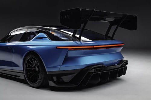 The Jensen Interceptor Is Back With A 960 HP Chevy Bang And A Seriously Big Wing