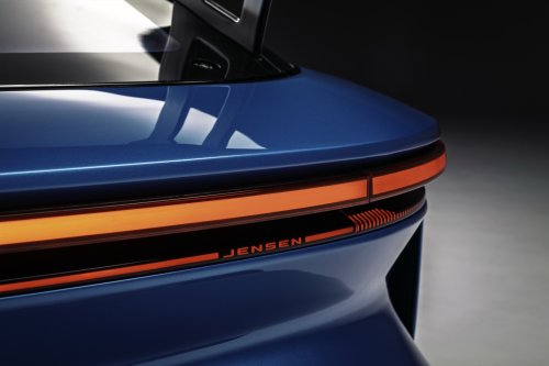 The Jensen Interceptor Is Back With A 960 HP Chevy Bang And A Seriously Big Wing