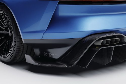 The Jensen Interceptor Is Back With A 960 HP Chevy Bang And A Seriously Big Wing