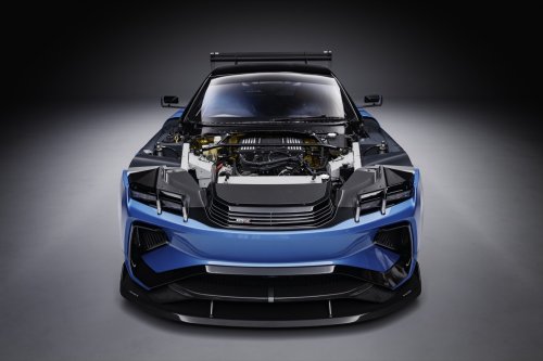 The Jensen Interceptor Is Back With A 960 HP Chevy Bang And A Seriously Big Wing