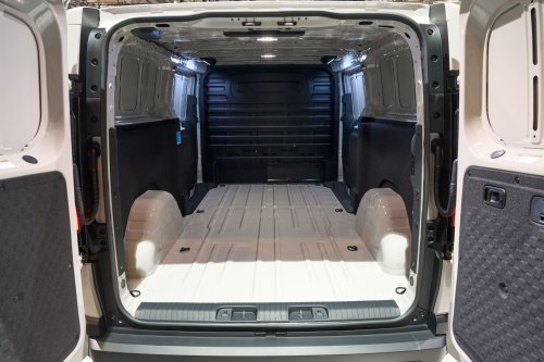 Kia Makes Regular Vans Feel Outdated With New PV7