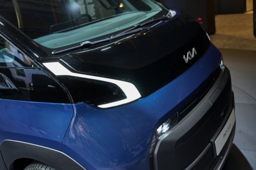 Kia Makes Regular Vans Feel Outdated With New PV7