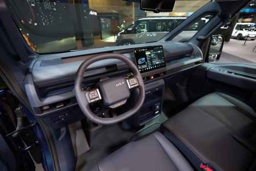 Kia Makes Regular Vans Feel Outdated With New PV7