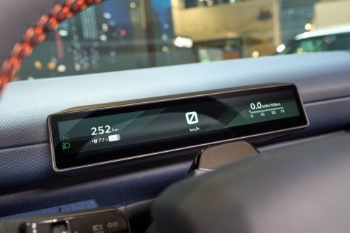 Kia Makes Regular Vans Feel Outdated With New PV7