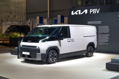 Kia Makes Regular Vans Feel Outdated With New PV7