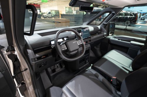 Kia Makes Regular Vans Feel Outdated With New PV7