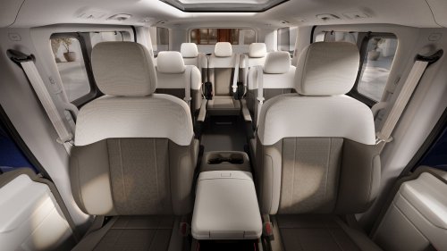 Kia Makes Regular Vans Feel Outdated With New PV7