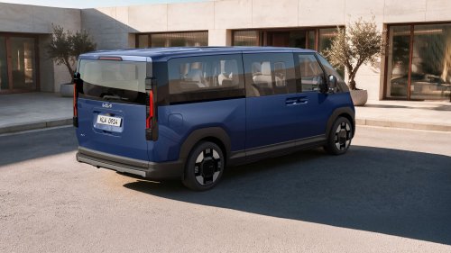 Kia Makes Regular Vans Feel Outdated With New PV7