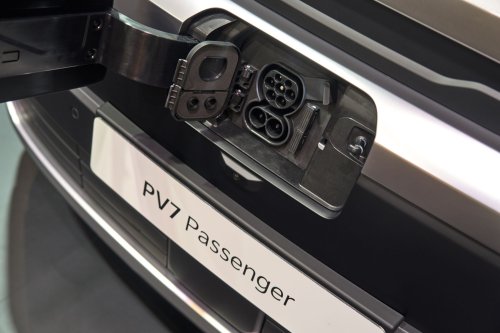 Kia Makes Regular Vans Feel Outdated With New PV7