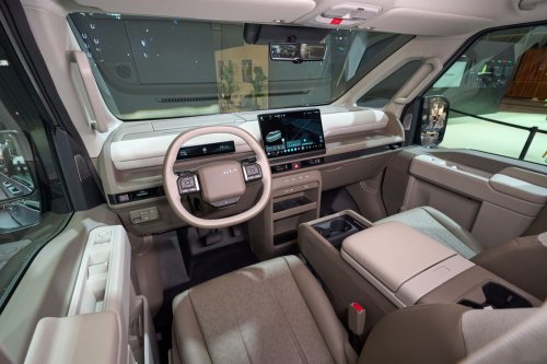 Kia Makes Regular Vans Feel Outdated With New PV7