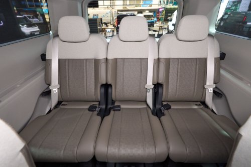 Kia Makes Regular Vans Feel Outdated With New PV7