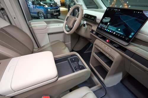Kia Makes Regular Vans Feel Outdated With New PV7