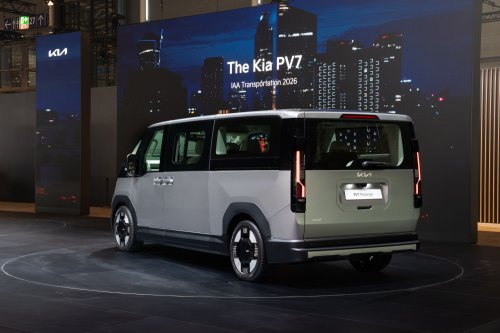 Kia Makes Regular Vans Feel Outdated With New PV7