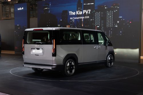 Kia Makes Regular Vans Feel Outdated With New PV7