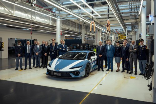 Lamborghini’s 907 HP Police Car Is Designed For When Every Second Counts