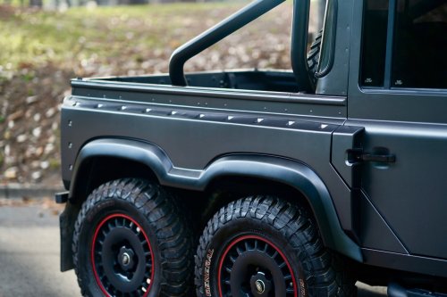 With Two Extra Wheels, This Defender Is Ready To Tackle Anything