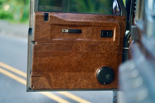 With Two Extra Wheels, This Defender Is Ready To Tackle Anything