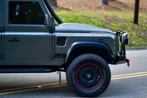 With Two Extra Wheels, This Defender Is Ready To Tackle Anything