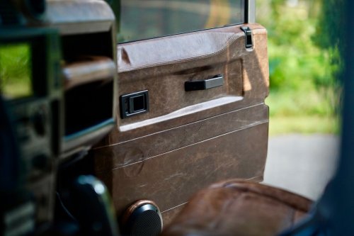 With Two Extra Wheels, This Defender Is Ready To Tackle Anything
