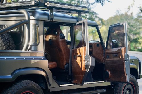 With Two Extra Wheels, This Defender Is Ready To Tackle Anything