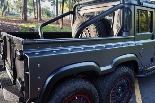 With Two Extra Wheels, This Defender Is Ready To Tackle Anything