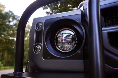 With Two Extra Wheels, This Defender Is Ready To Tackle Anything