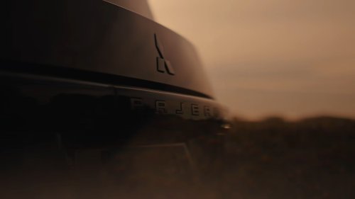 Mitsubishi, Mitsubishi Pajero, Reborn Mitsubishi Pajero Drops Final Teaser Hours Before Big Reveal