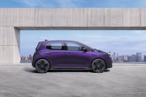 Nissan’s New Entry-Level EV Pixelates The Renault Twingo