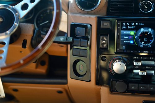 This Osprey Land Rover Defender Is Hiding An American V8 Punch