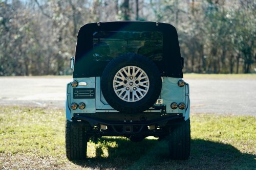 This Osprey Land Rover Defender Is Hiding An American V8 Punch