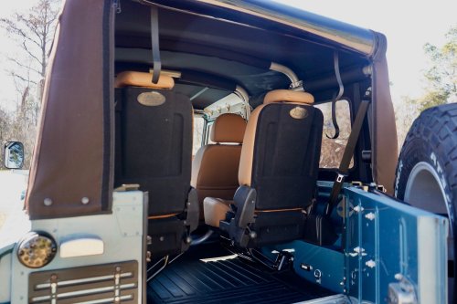 This Osprey Land Rover Defender Is Hiding An American V8 Punch