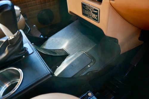 This Osprey Land Rover Defender Is Hiding An American V8 Punch