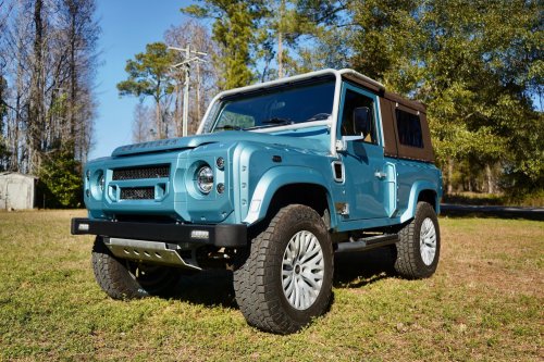 This Osprey Land Rover Defender Is Hiding An American V8 Punch