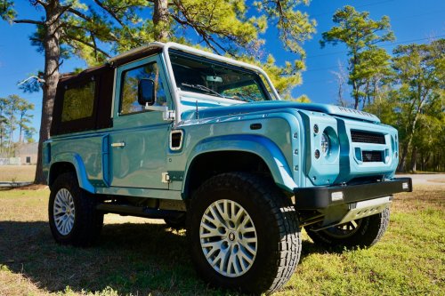 This Osprey Land Rover Defender Is Hiding An American V8 Punch