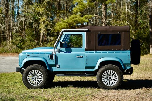 This Osprey Land Rover Defender Is Hiding An American V8 Punch