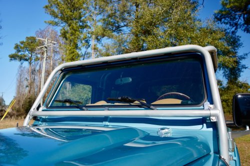 This Osprey Land Rover Defender Is Hiding An American V8 Punch