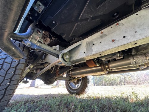 This Osprey Land Rover Defender Is Hiding An American V8 Punch
