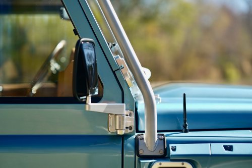 This Osprey Land Rover Defender Is Hiding An American V8 Punch