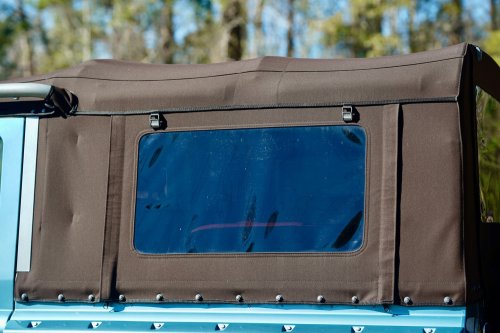 This Osprey Land Rover Defender Is Hiding An American V8 Punch