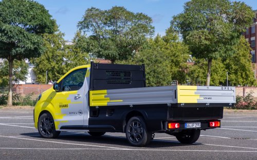 Stellantis Has A New Manual Turbodiesel Truck But It’s Not What You Think