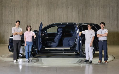 Genesis GV90 Shows How Massive Display Grows Even Bigger For The Ultimate In-Car Movie Theater