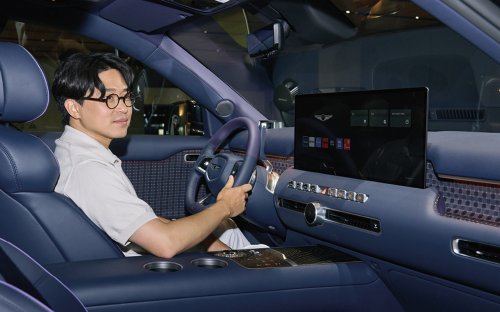Genesis GV90 Shows How Massive Display Grows Even Bigger For The Ultimate In-Car Movie Theater