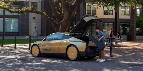 Tesla, Tesla Offers Rides In A Car With No Wheel Or Pedals, So Naturally The Feds Showed Up