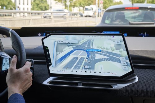 BMW’s New 3D Maps Show You What The Car Sees While It Drives