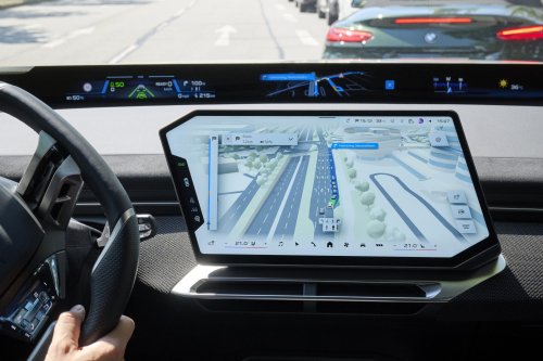 BMW, BMW’s New 3D Maps Show You What The Car Sees While It Drives