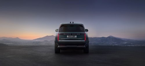 Range Rover, Rover, The Electric Range Rover Costs $25,000 More Than The Gas One And Tows A Ton Less