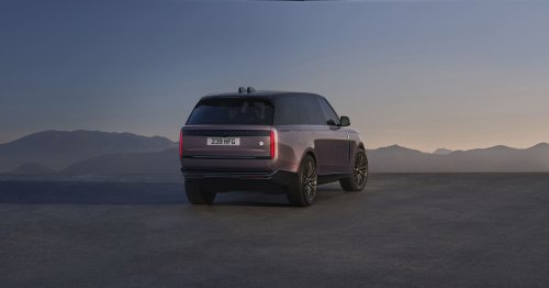 Range Rover, Rover, The Electric Range Rover Costs $25,000 More Than The Gas One And Tows A Ton Less